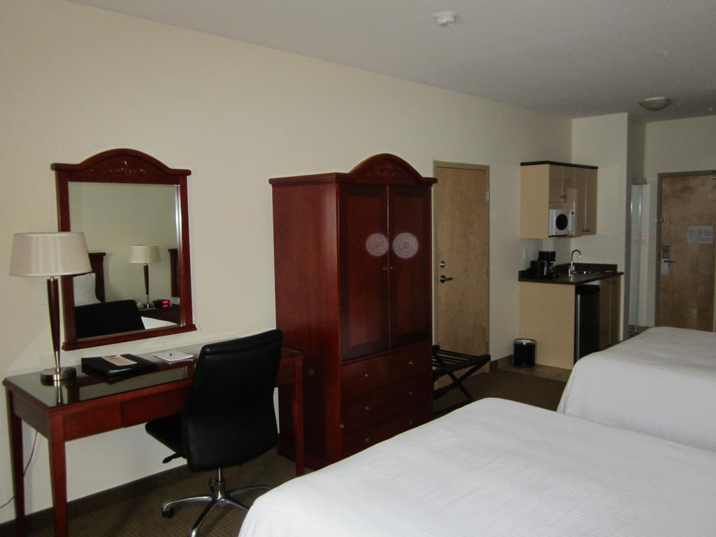 Trend Mountain Hotel & Conference Centre Tumbler Ridge Cameră foto
